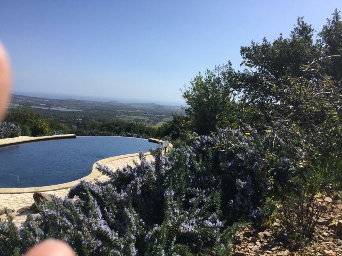 Le Tre Civette - Residenza Di Campagna Bed & Breakfast Villa San Pietro Exterior photo